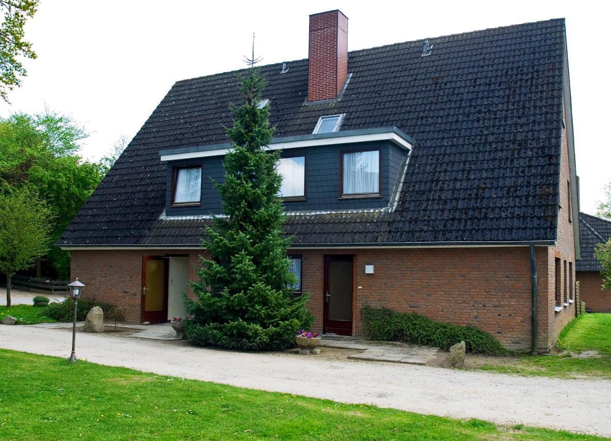 Landgasthof Kasch - Hotel Und Restaurant Malente Exterior photo